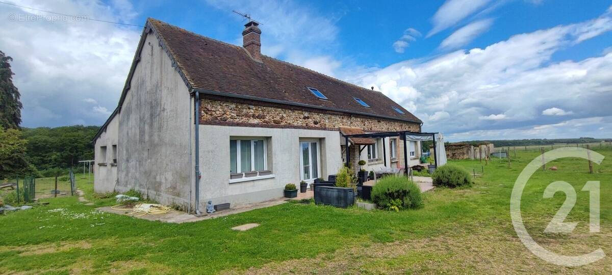 Maison à ILLIERS-COMBRAY
