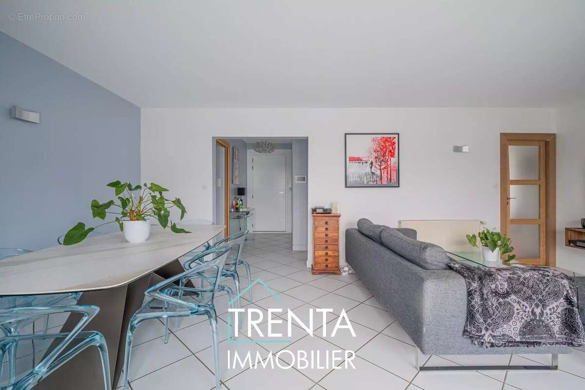 Maison à COUBLEVIE