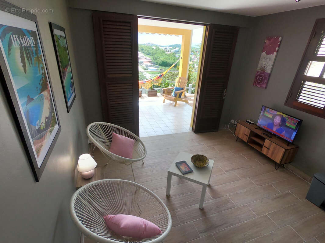 Maison à LES TROIS-ILETS