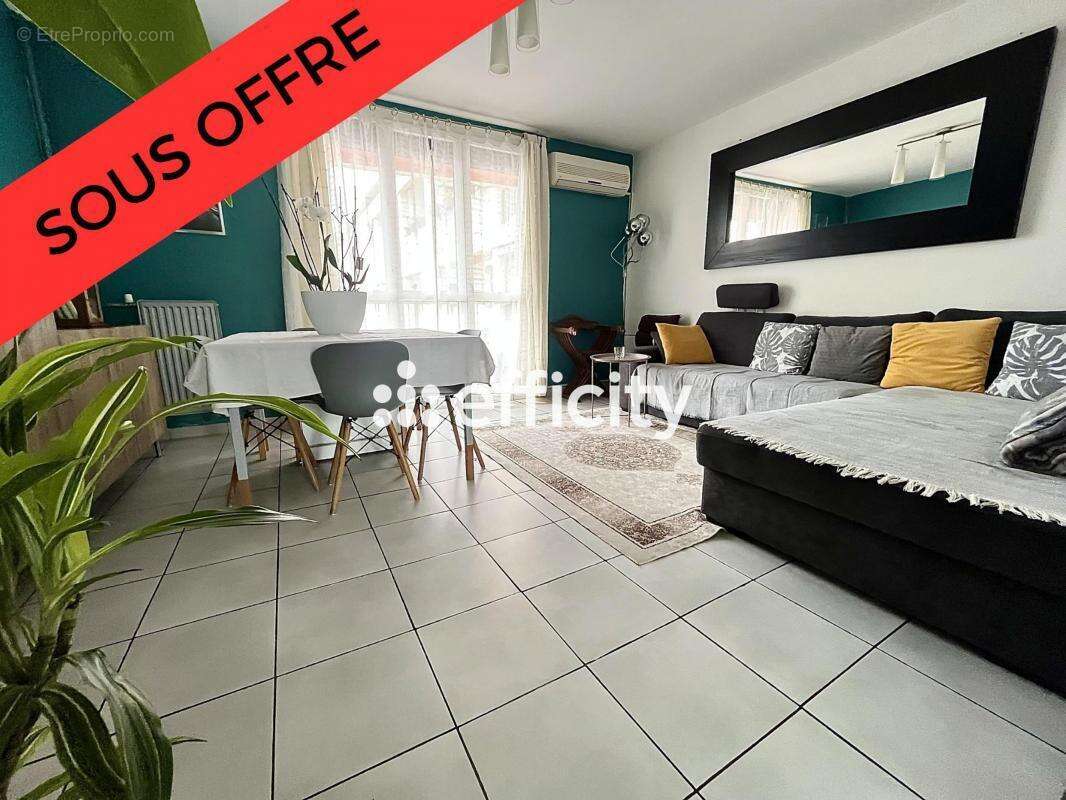 Appartement à PORT-DE-BOUC