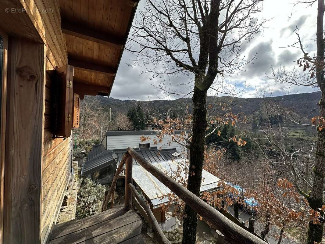 Maison à DOURBIES
