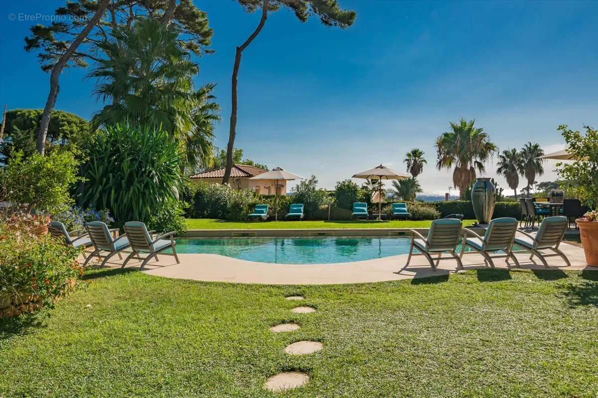 Maison à ANTIBES