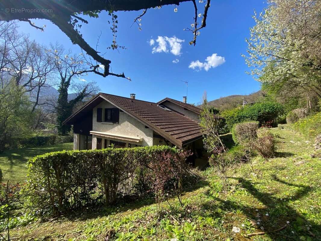 Maison à FONTANIL-CORNILLON