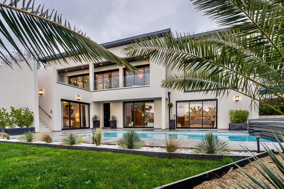 Maison à CARANTEC