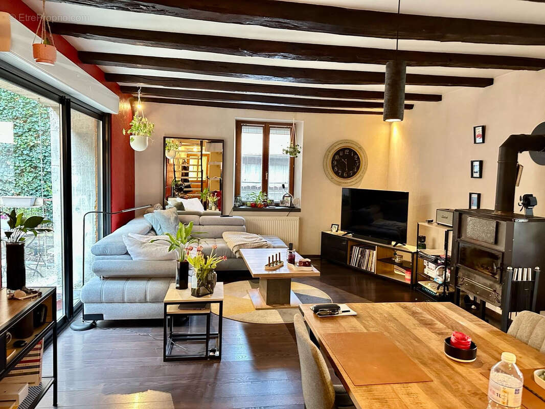 Maison à LUXEUIL-LES-BAINS