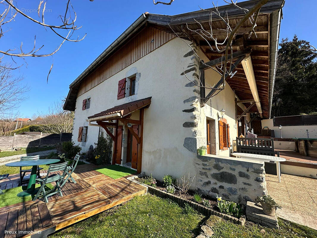 Maison à SAINT-MARTIN-BELLEVUE