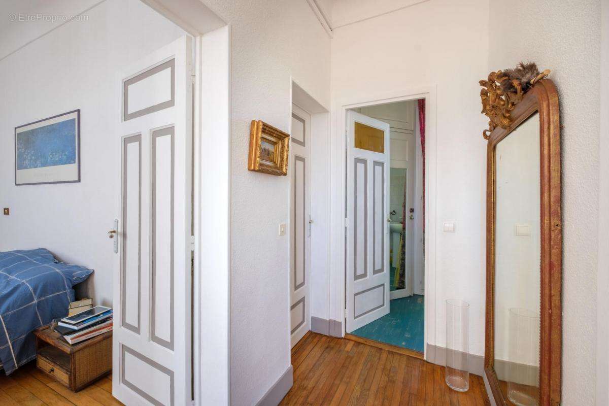 Maison à VALLAURIS