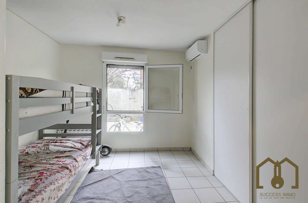 Appartement à VAULX-EN-VELIN