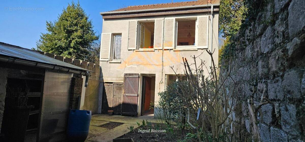 Maison à VIARMES