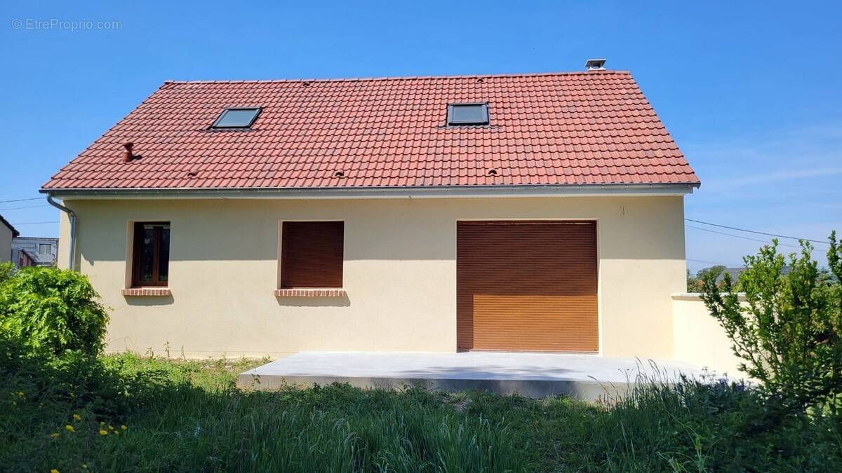 Maison à BUSIGNY