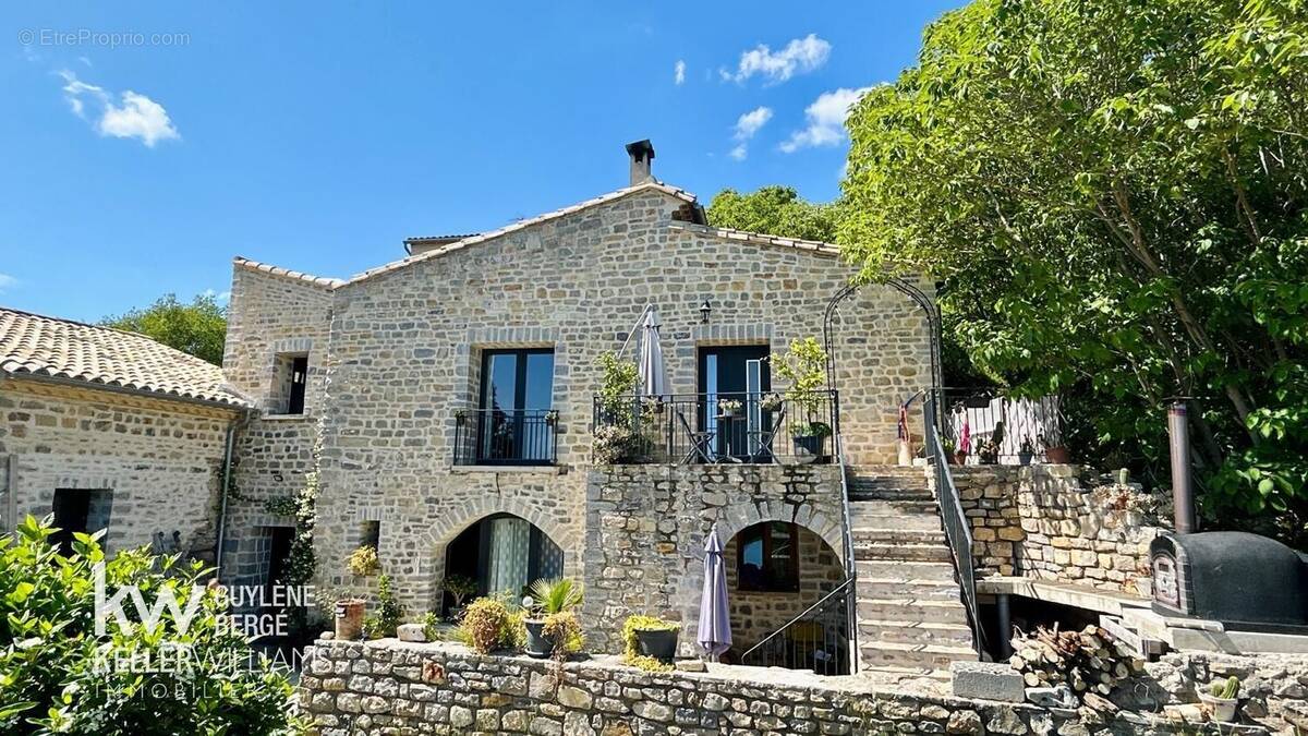 Maison à SAINT-MATHIEU-DE-TREVIERS