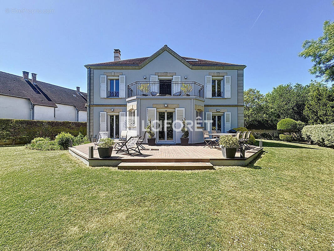 Maison à VILLENNES-SUR-SEINE