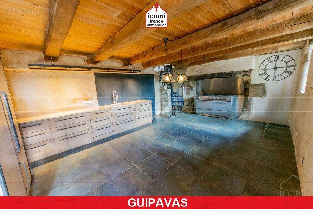 Maison à GUIPAVAS