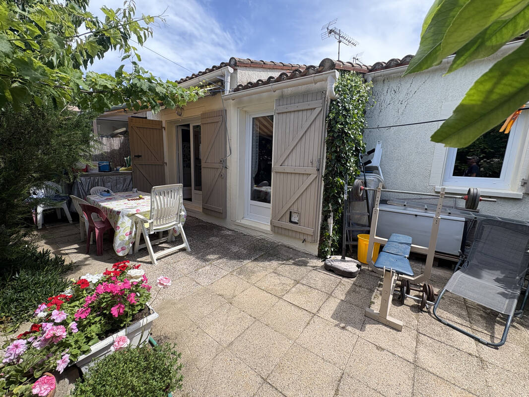 Autre à SAINT-CYPRIEN