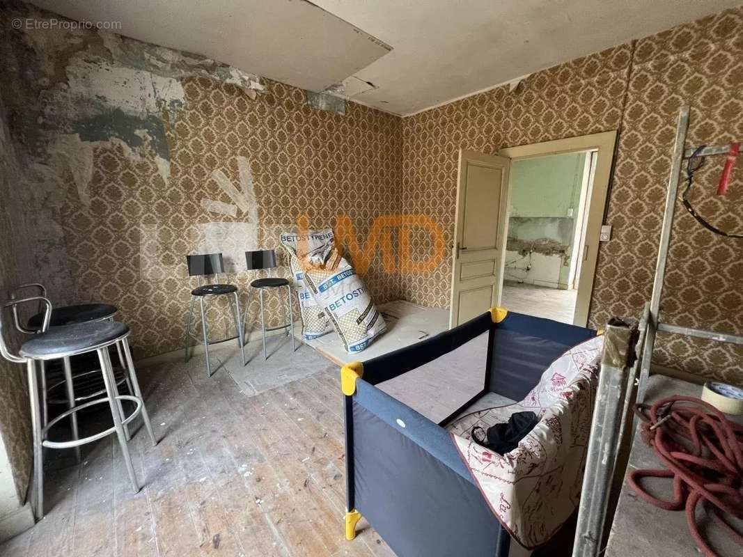 Appartement à AUBIN
