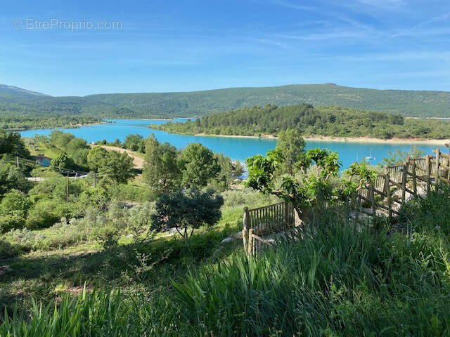 Maison à LES SALLES-SUR-VERDON