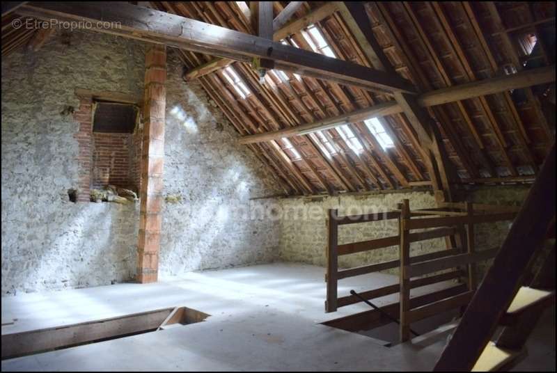 Maison à AUBUSSON