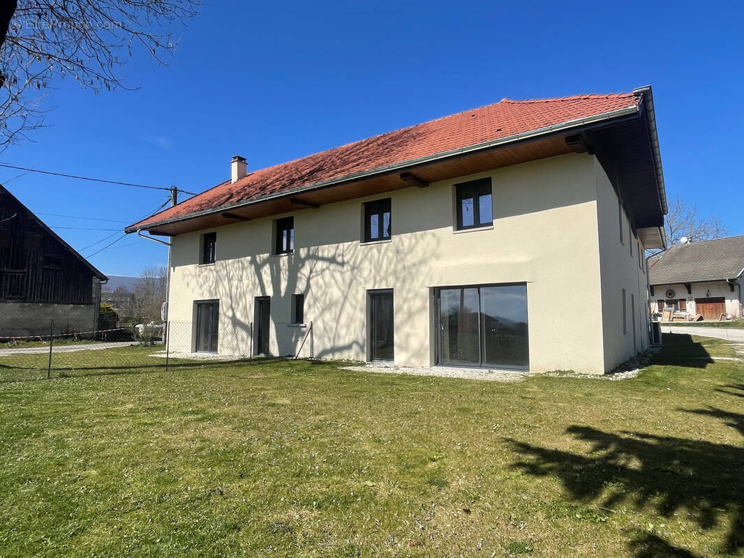 Maison à VALLIERES