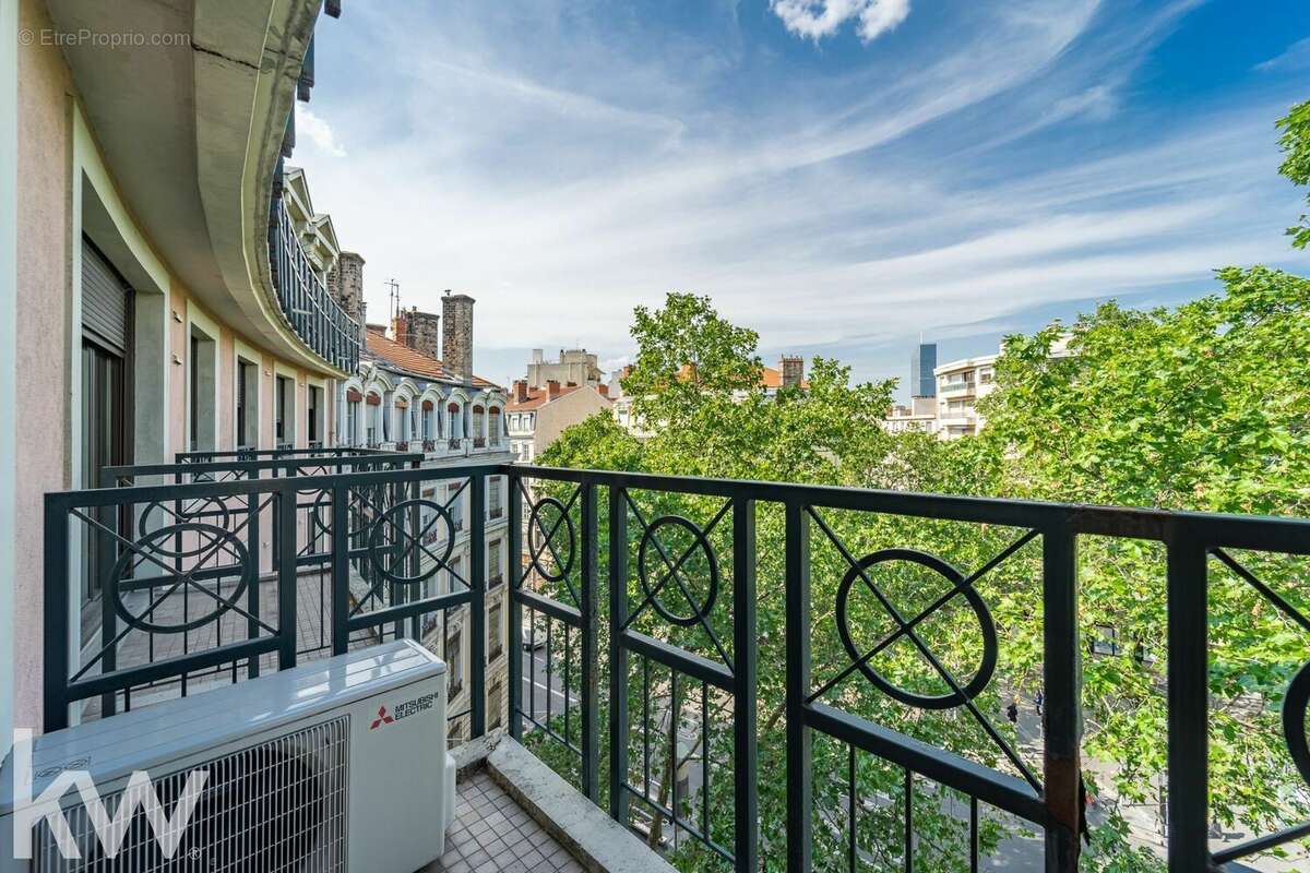 Appartement à LYON-7E
