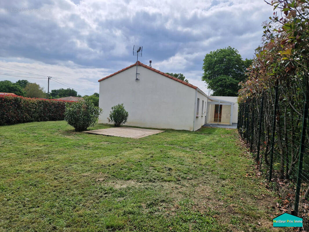 Maison à SAINT-PHILBERT-DE-GRAND-LIEU