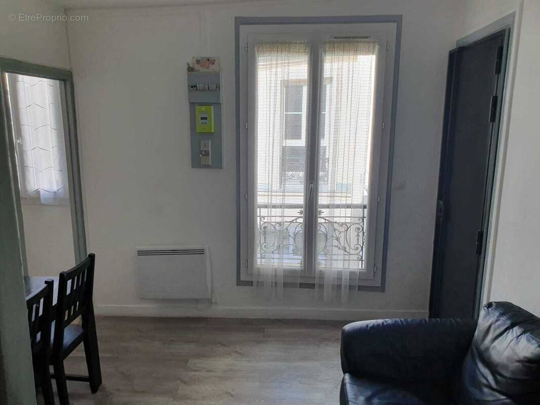 Photo 1 - Appartement à PARIS-11E