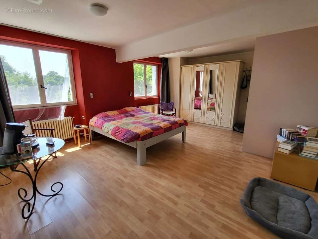 Appartement à LE PECHEREAU