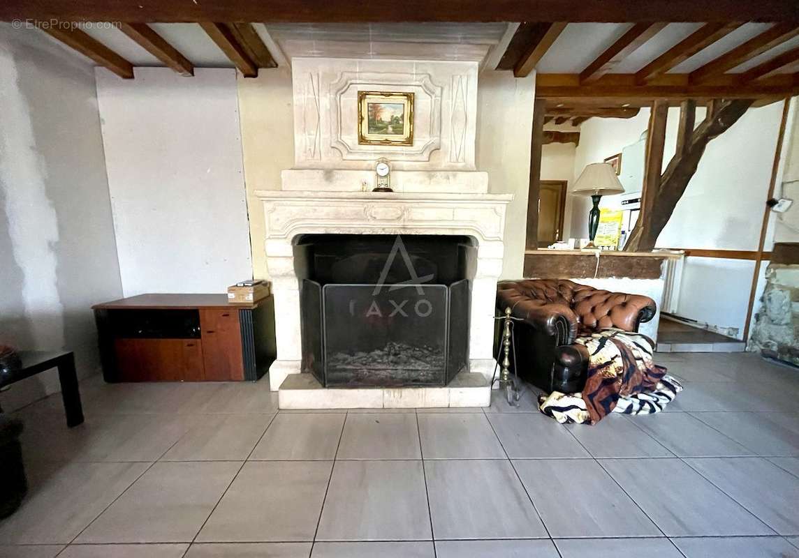Maison à BEUVRON-EN-AUGE