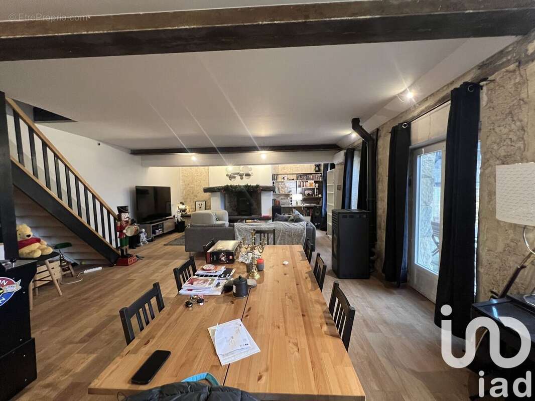 Photo 2 - Maison à MAGNY-EN-VEXIN