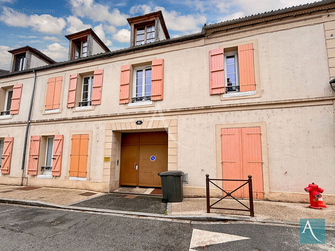 Appartement à ARPAJON