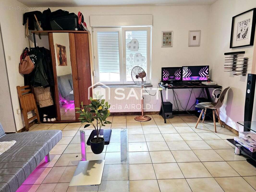 Photo 2 - Appartement à AUDUN-LE-TICHE