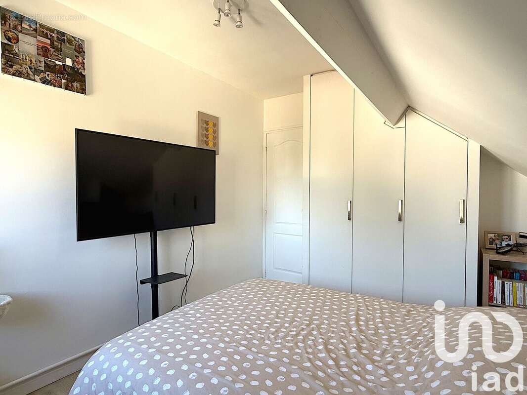 Photo 8 - Appartement à LA QUEUE-LES-YVELINES