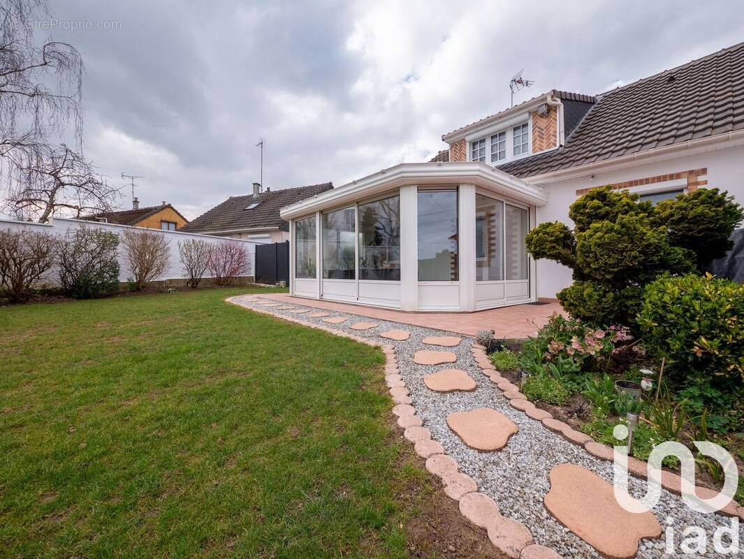 Photo 1 - Maison à DAMMARTIN-EN-GOELE