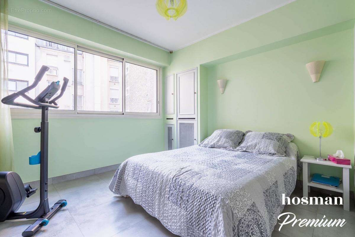 Appartement à PARIS-19E