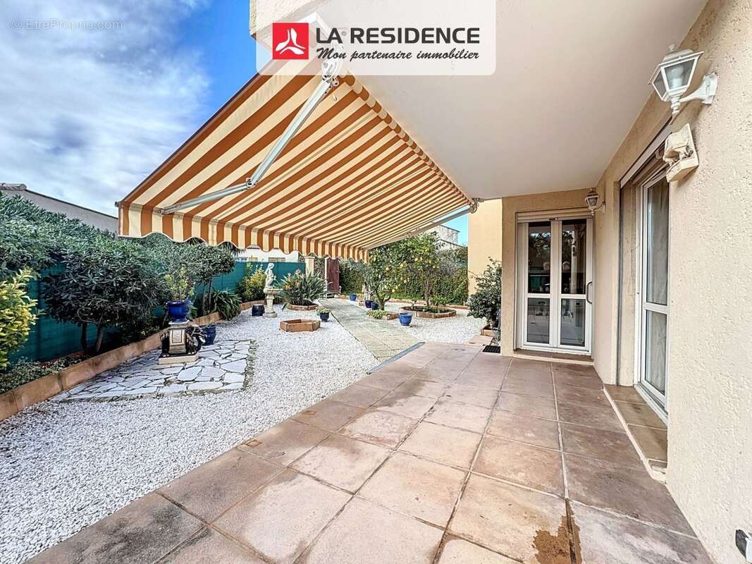 Appartement à SAINT-LAURENT-DU-VAR