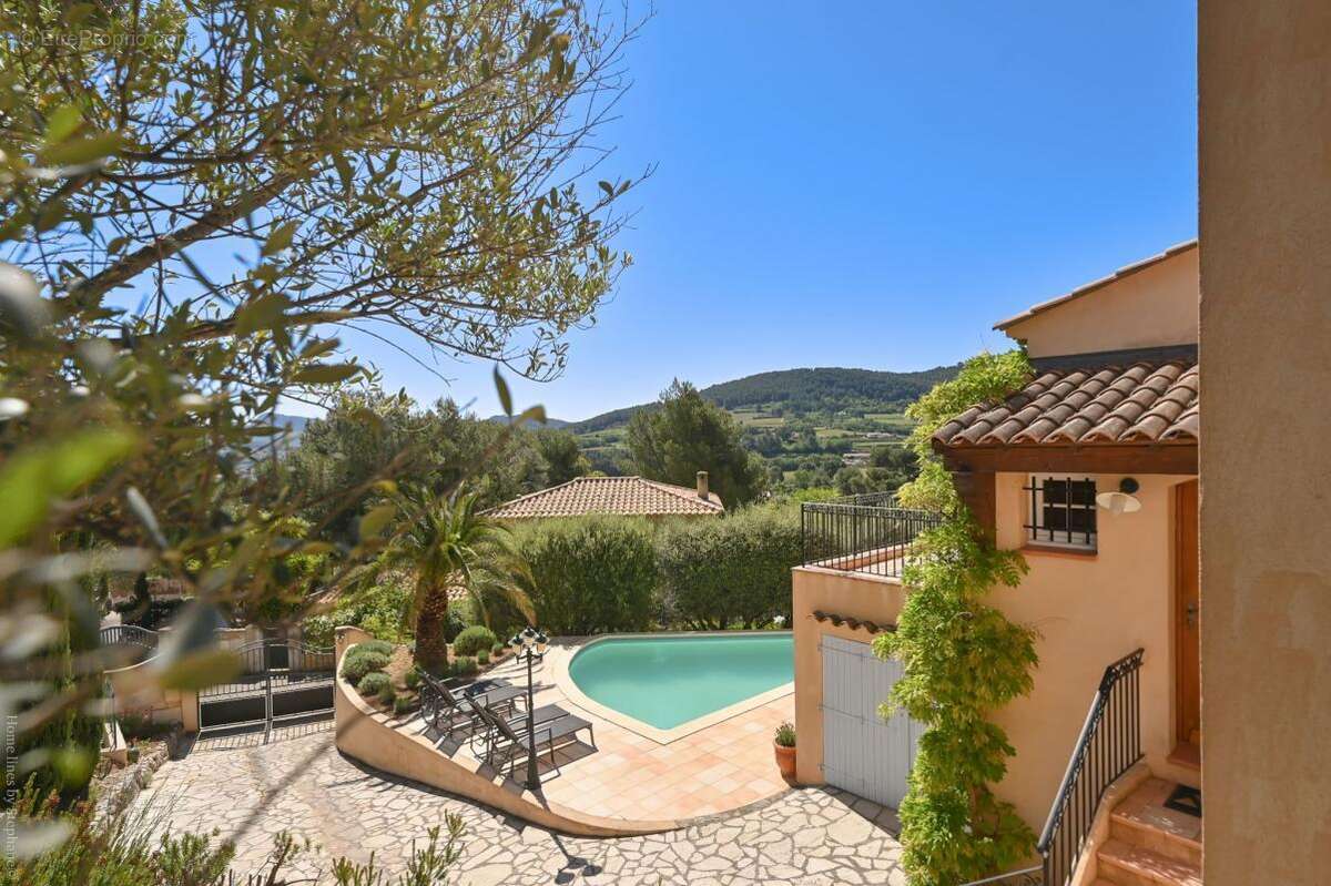 Maison à LA CADIERE-D&#039;AZUR