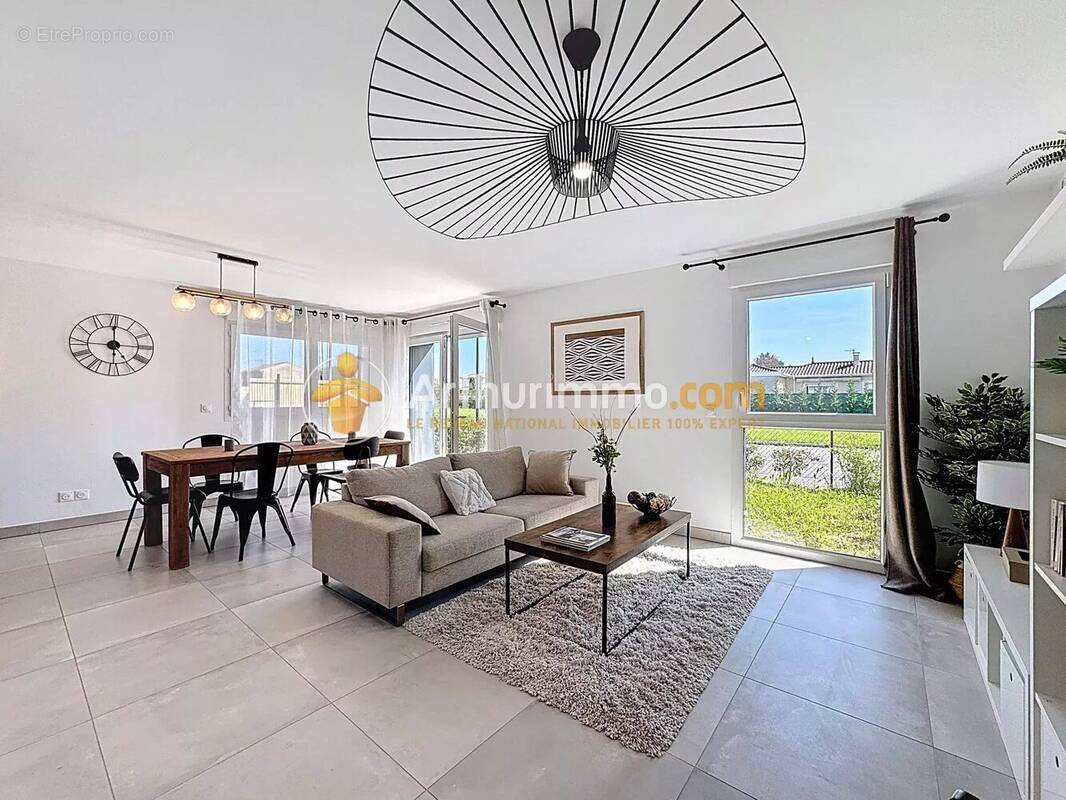 Appartement à L&#039;ISLE-D&#039;ABEAU