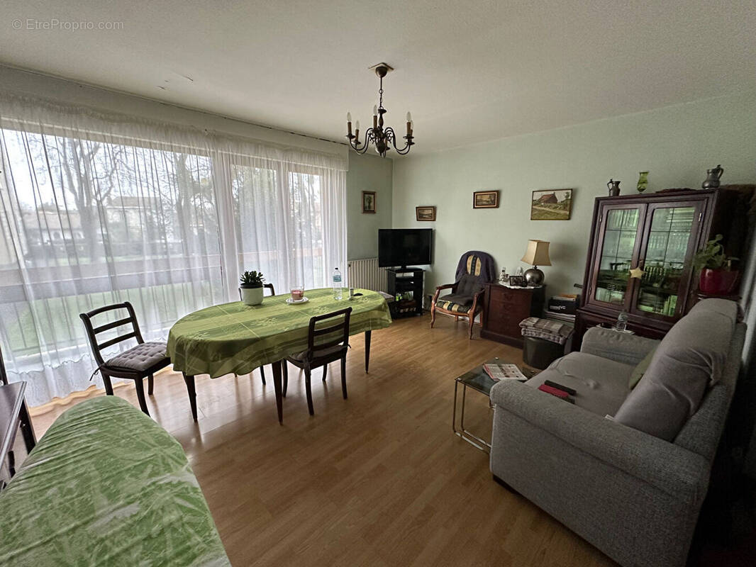 Appartement à BORDEAUX