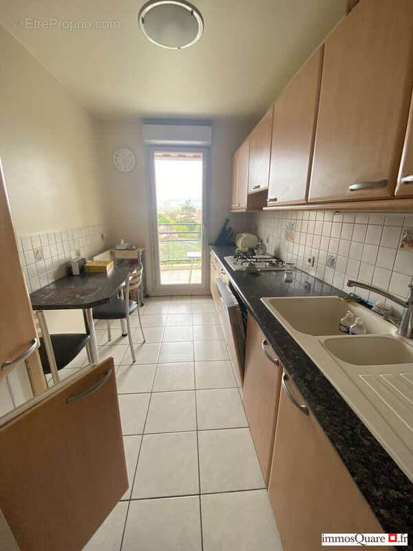 Appartement à LYON-8E