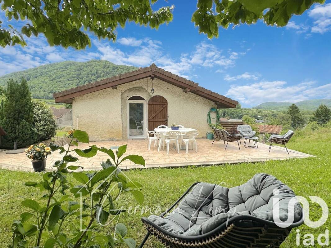 Photo 1 - Maison à CHIRENS