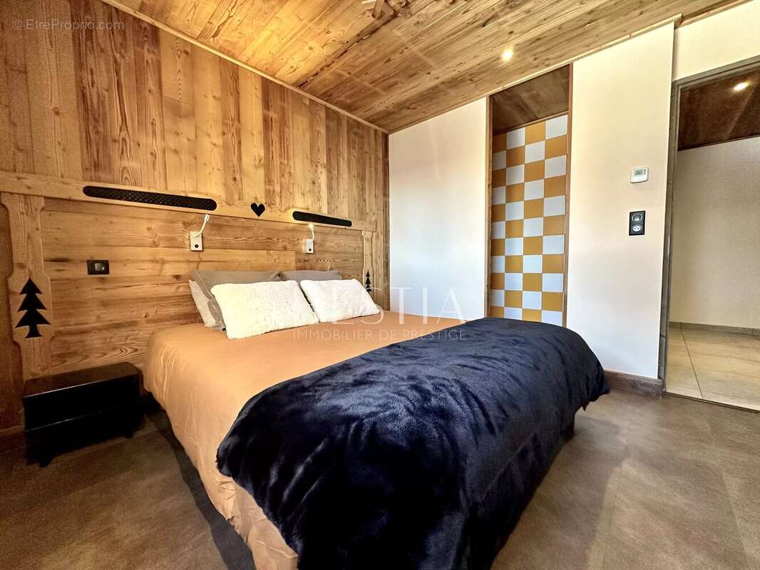 Maison à LE CHATEL