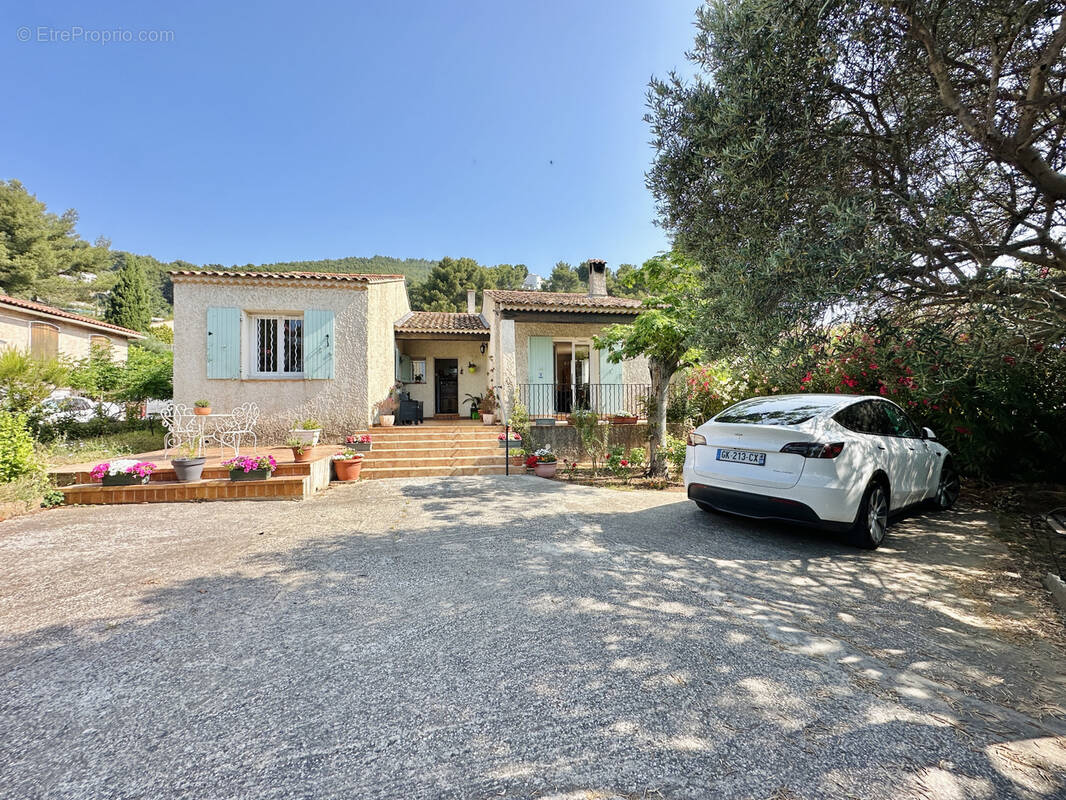 Maison à LA VALETTE-DU-VAR