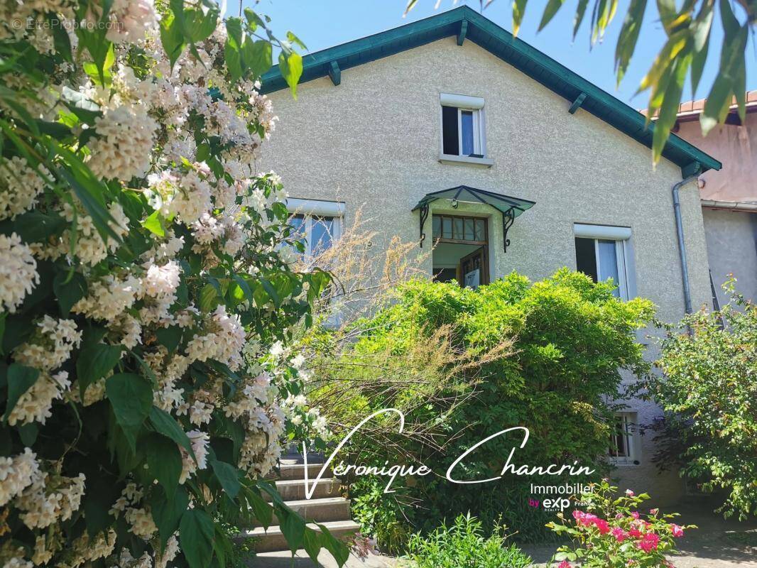 Maison à OULLINS