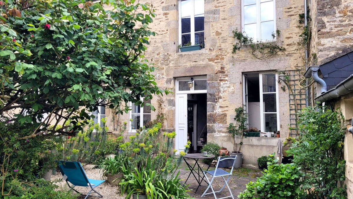 Maison à DINAN