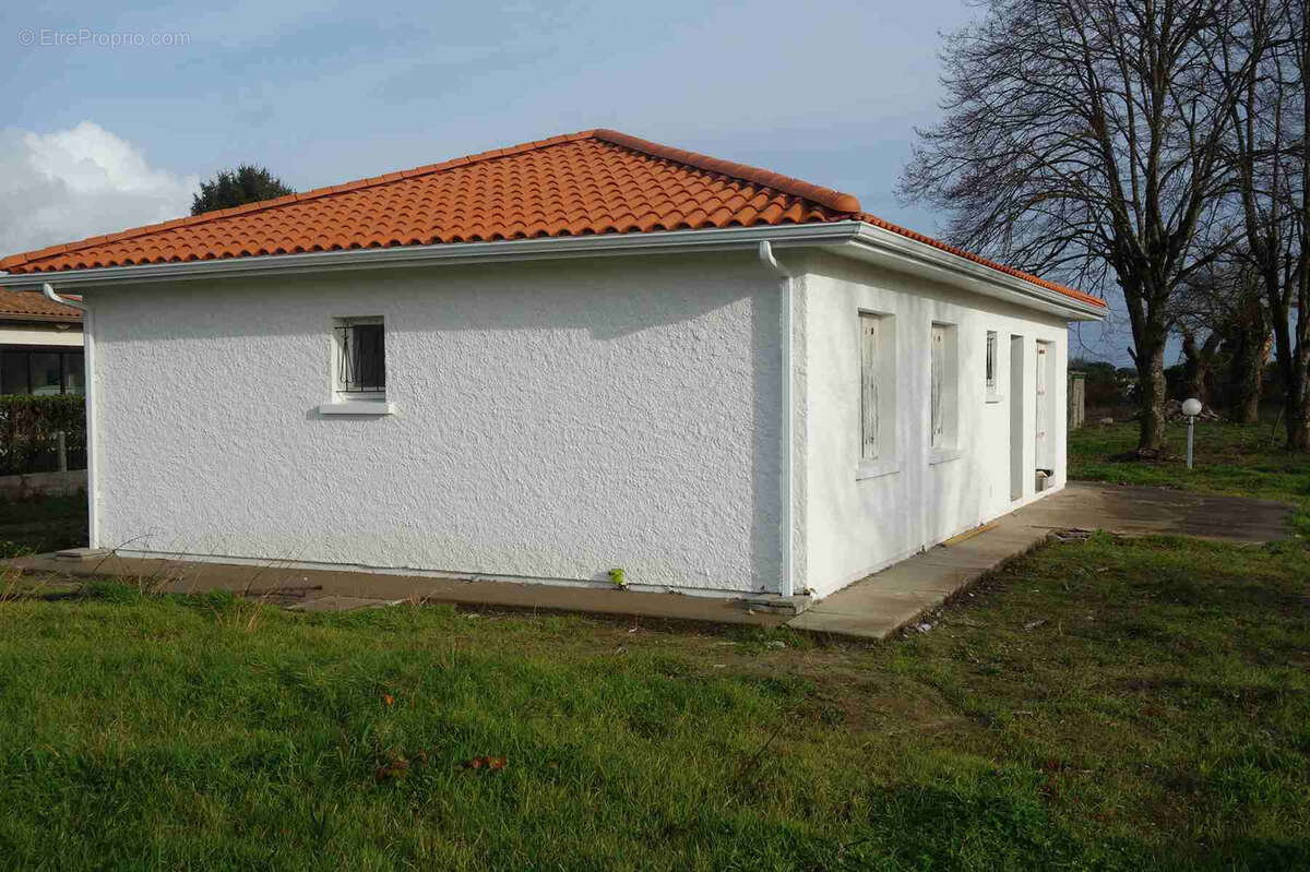 Maison à VIRSAC
