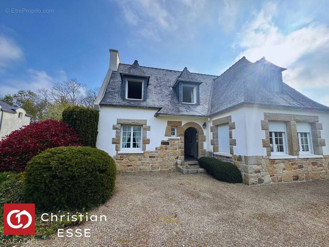 Maison à CARANTEC