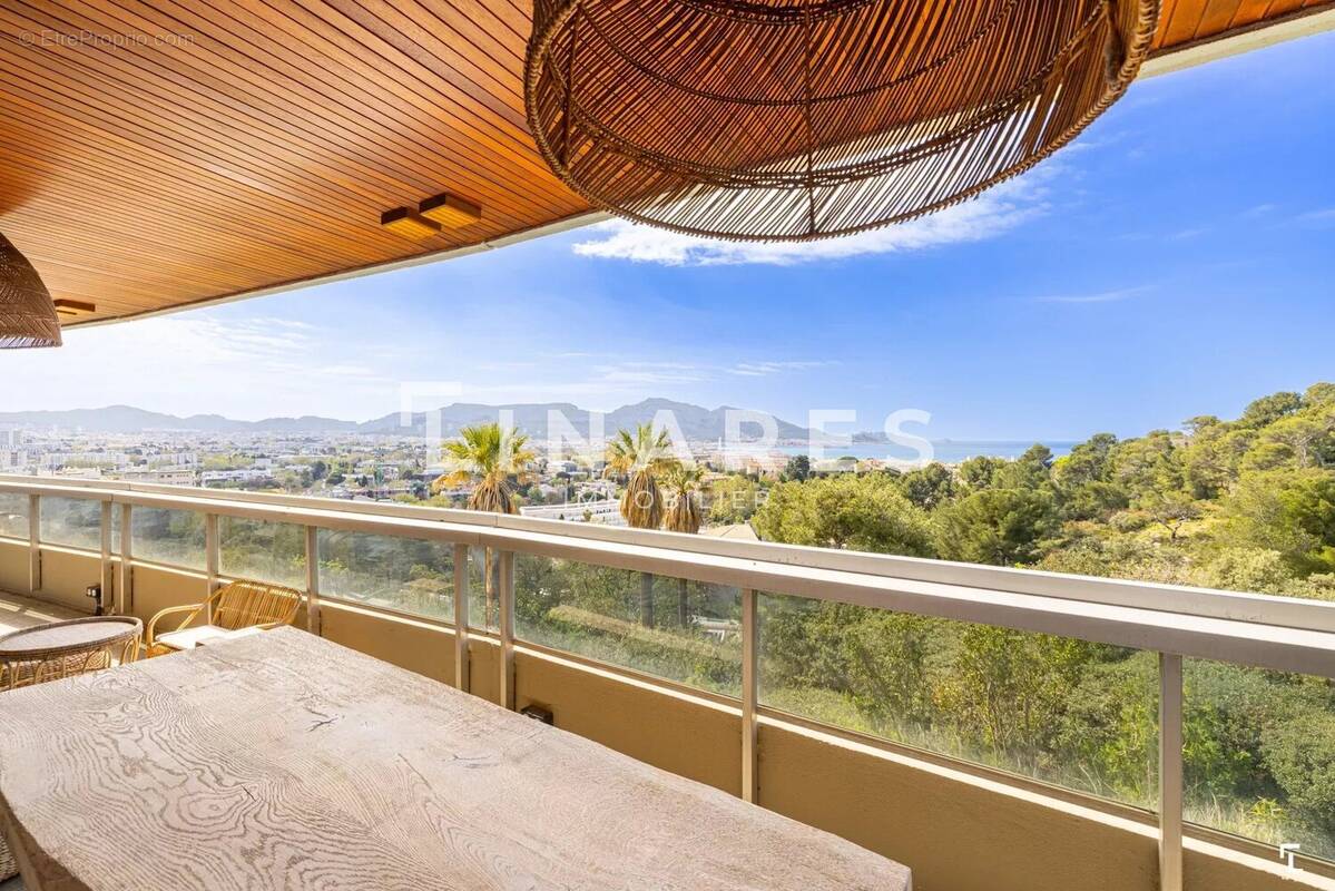 Appartement à MARSEILLE-8E