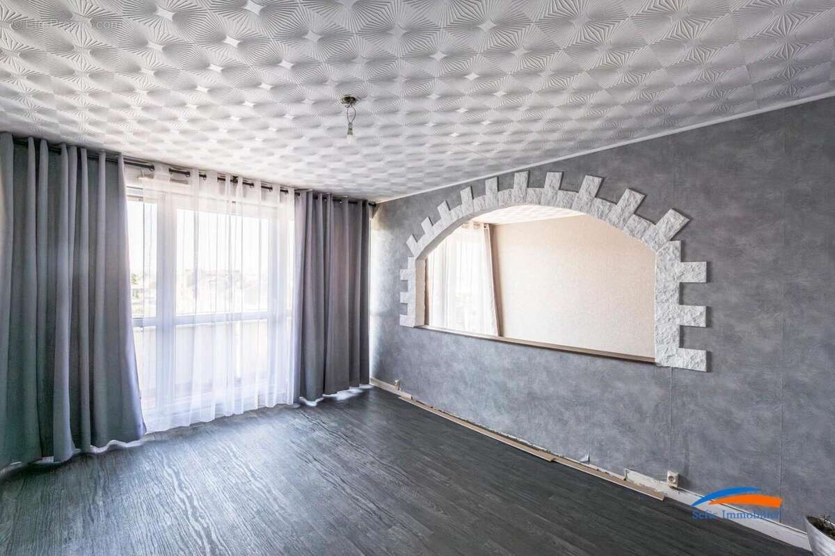  - Appartement à REIMS