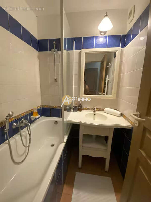 Appartement à SIX-FOURS-LES-PLAGES