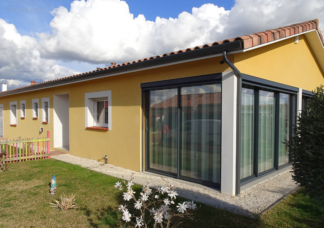 Maison à FRONTON