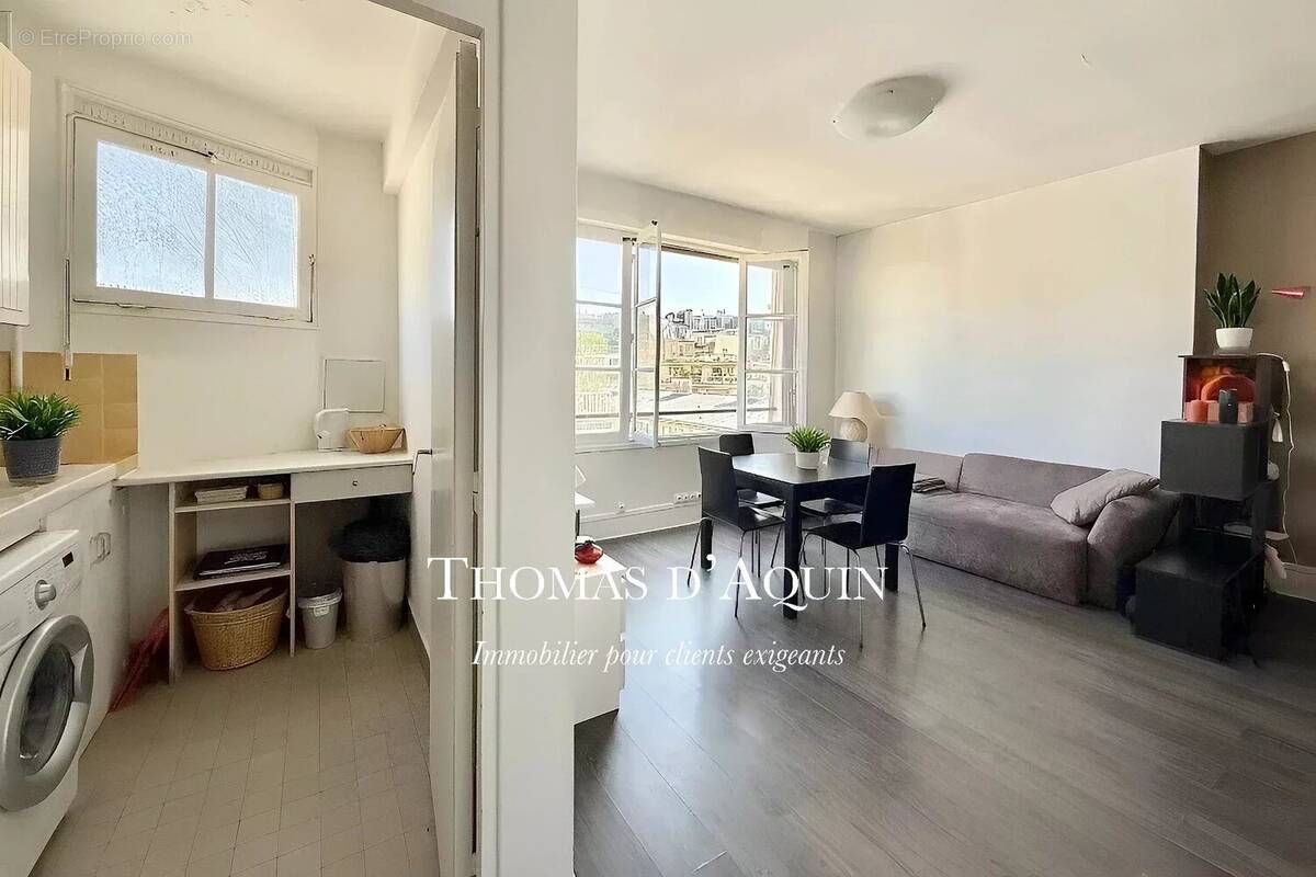 Appartement à PARIS-6E